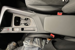 met. harmaa CUPRA Terramar 2026 kuva 15.