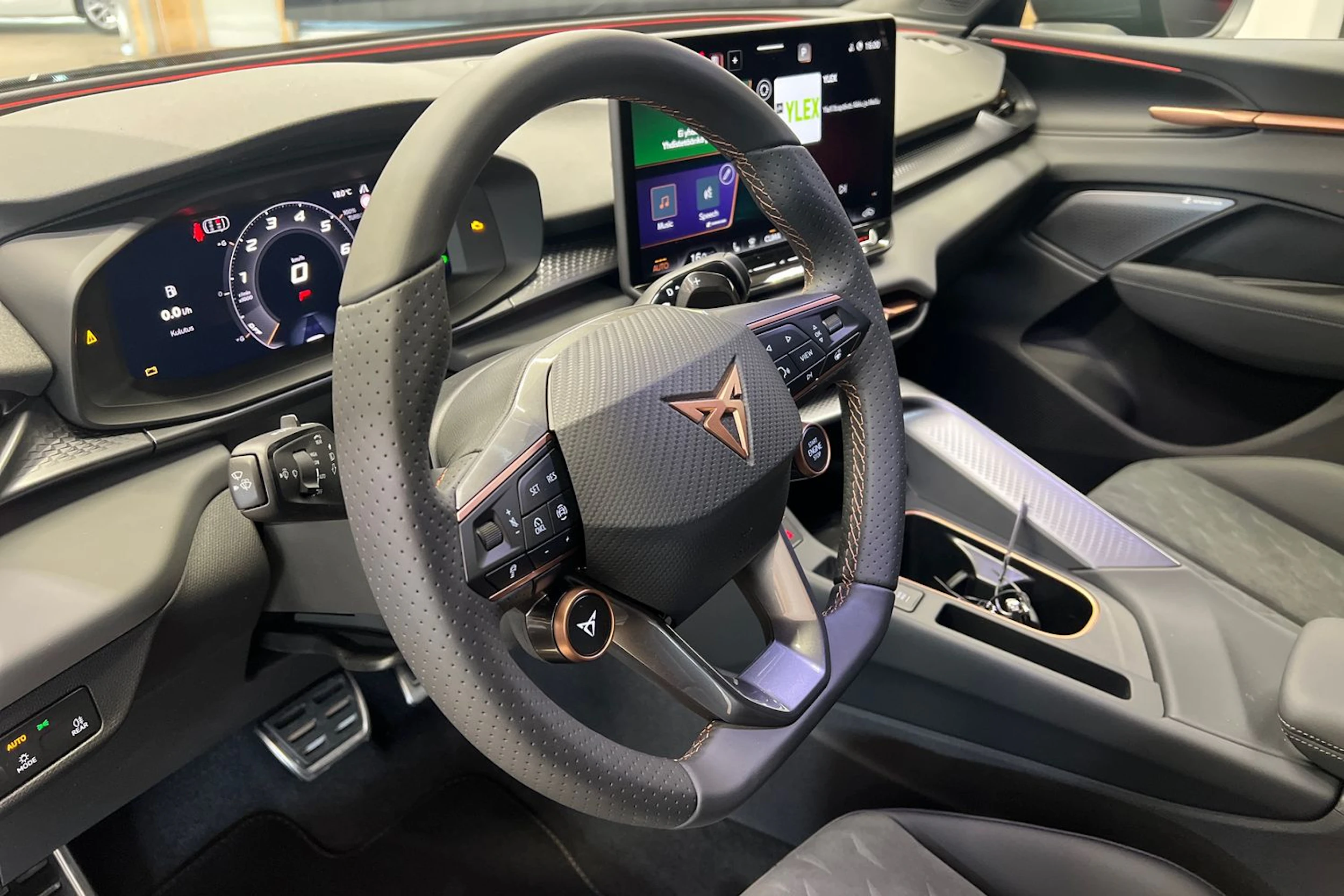 met. musta CUPRA Terramar 2026 kuva 14.