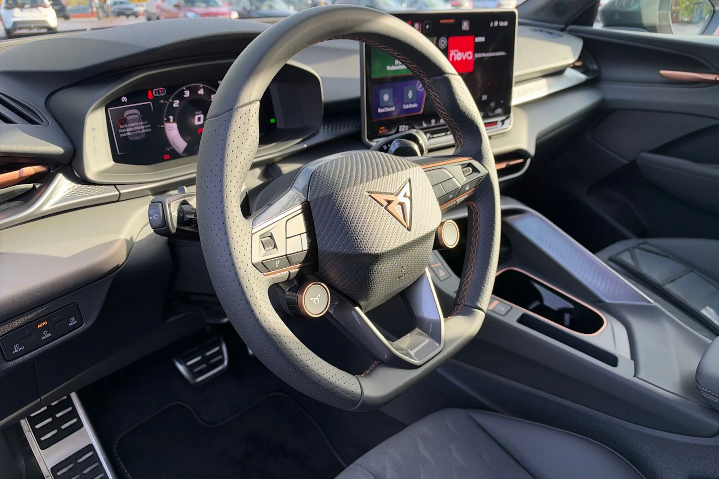 harmaa CUPRA Terramar 2026 kuva 17.