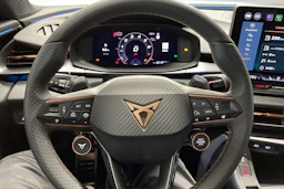 met. musta CUPRA Terramar 2026 kuva 13.