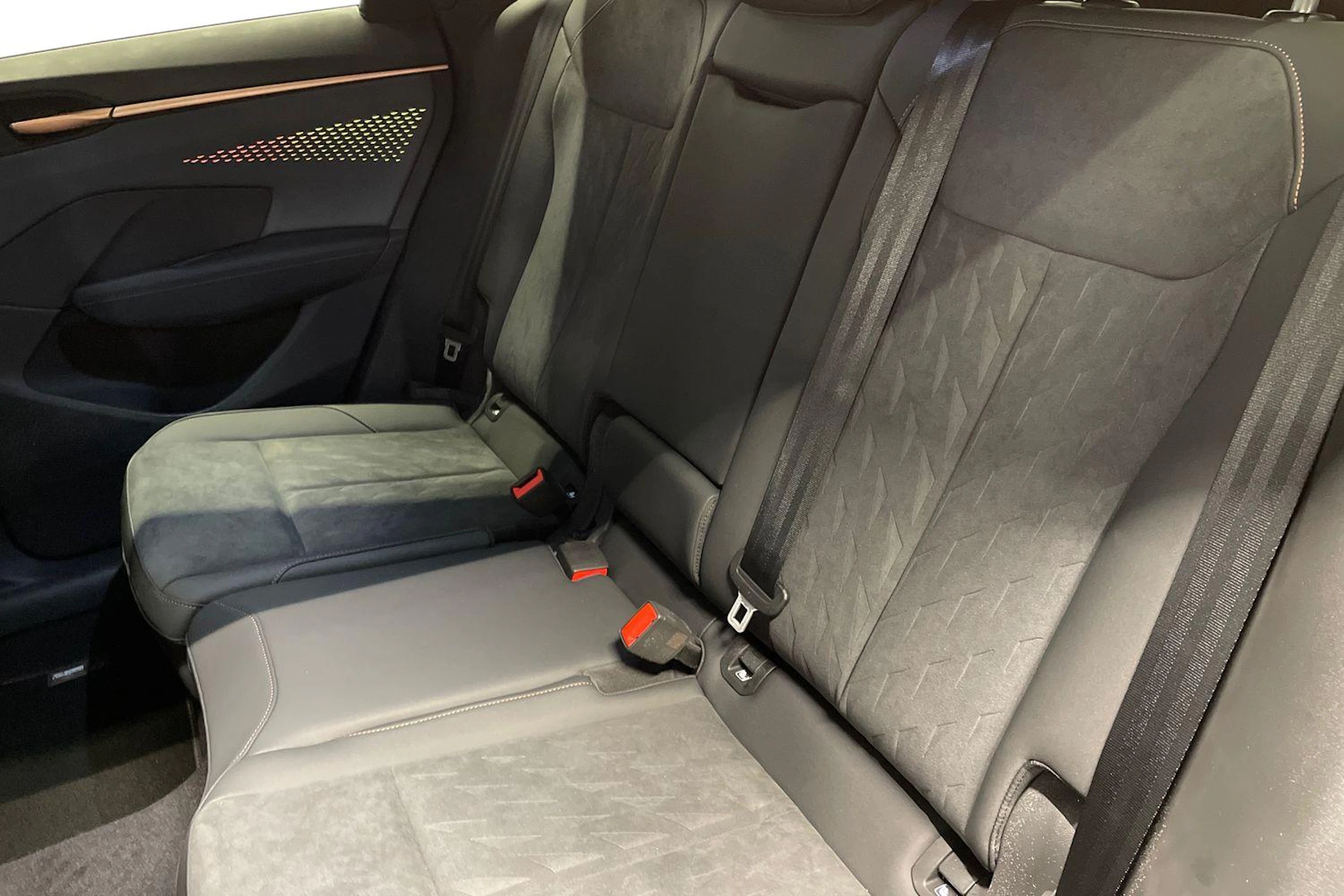 sininen CUPRA Terramar 2026 kuva 10.