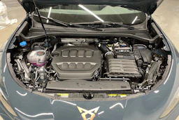 sininen CUPRA Terramar 2026 kuva 15.