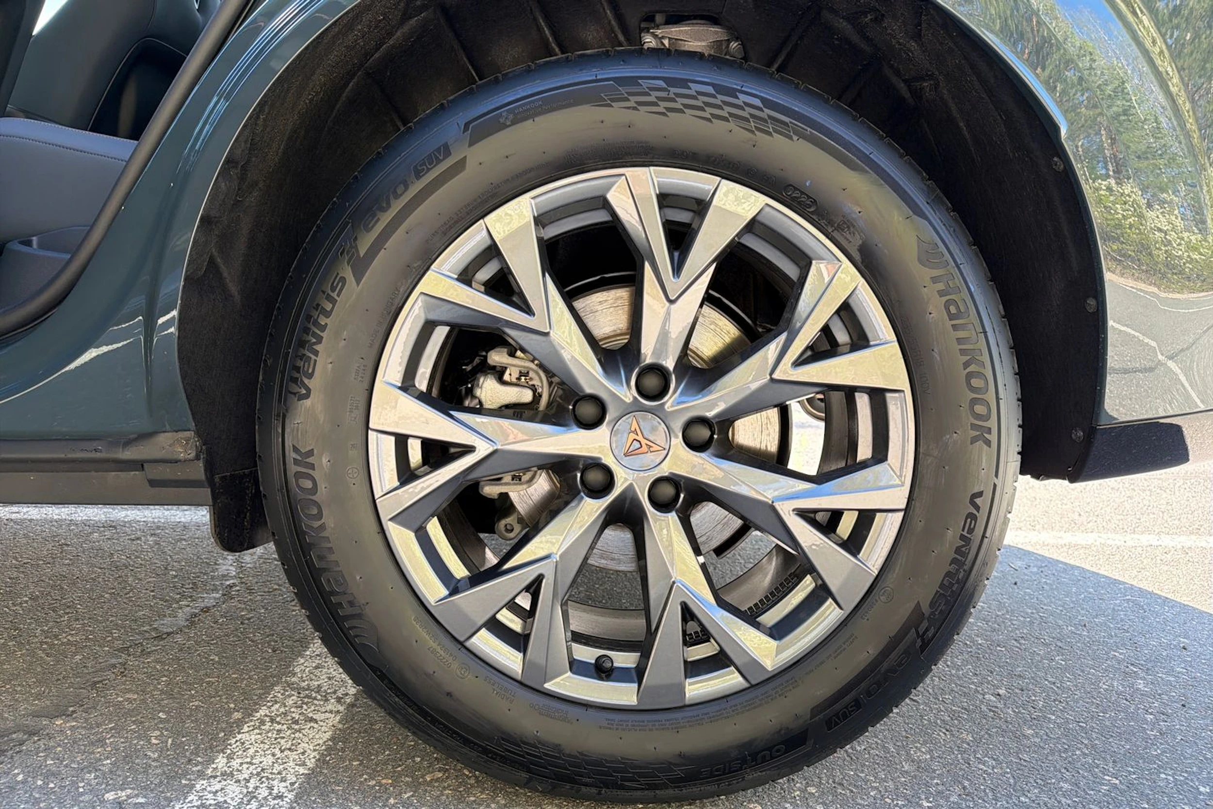 harmaa CUPRA Terramar 2026 kuva 10.