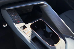 harmaa CUPRA Terramar 2026 kuva 14.