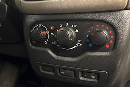 valkoinen Dacia Dokker Van 2015 kuva 17.