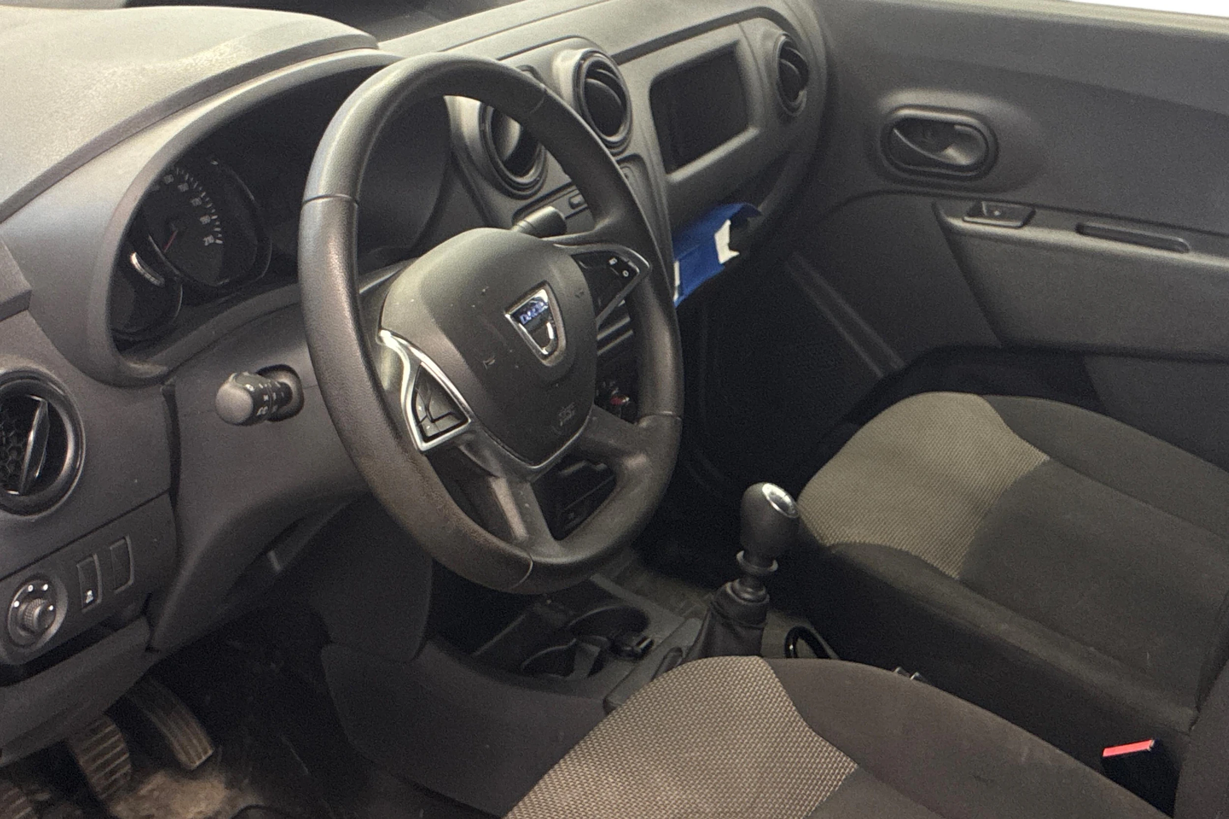 Harmaa Dacia Dokker Van 2020 kuva 3.