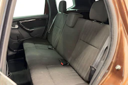 Ruskea (beige) Dacia Duster 2013 kuva 10.