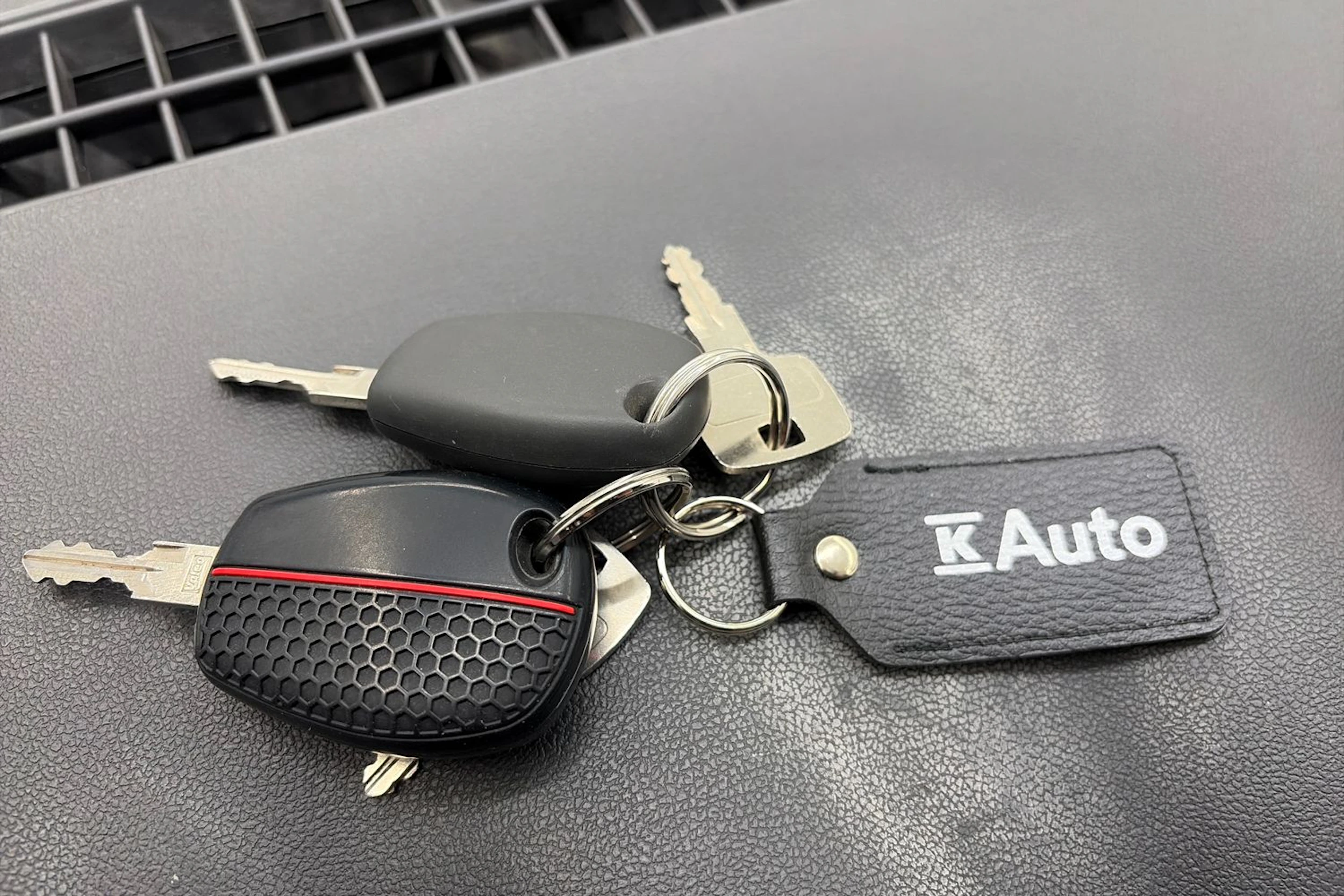 Ruskea (beige) Dacia Duster 2013 kuva 24.