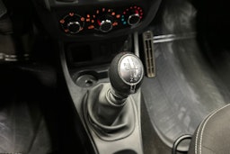 harmaa Dacia Duster 2014 kuva 18.