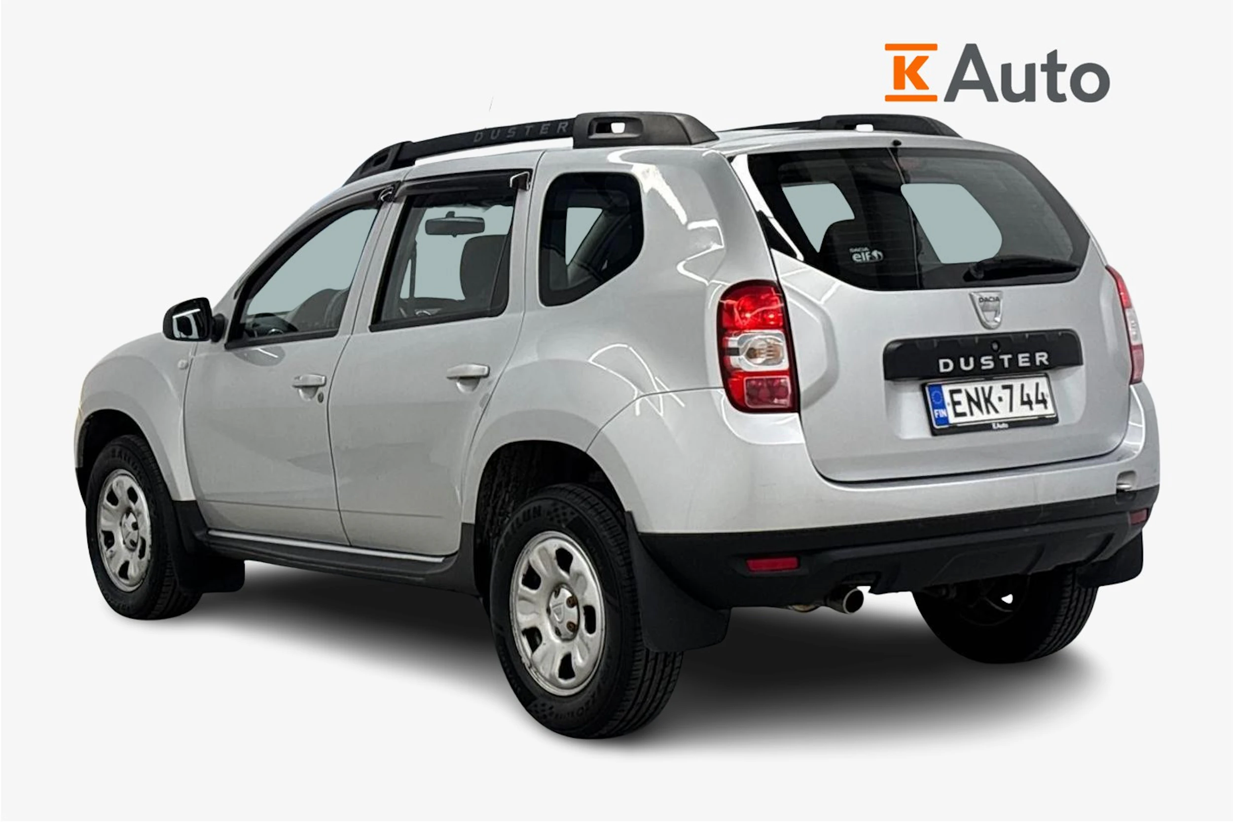 harmaa Dacia Duster 2015 kuva 2.