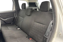 harmaa Dacia Duster 2015 kuva 8.
