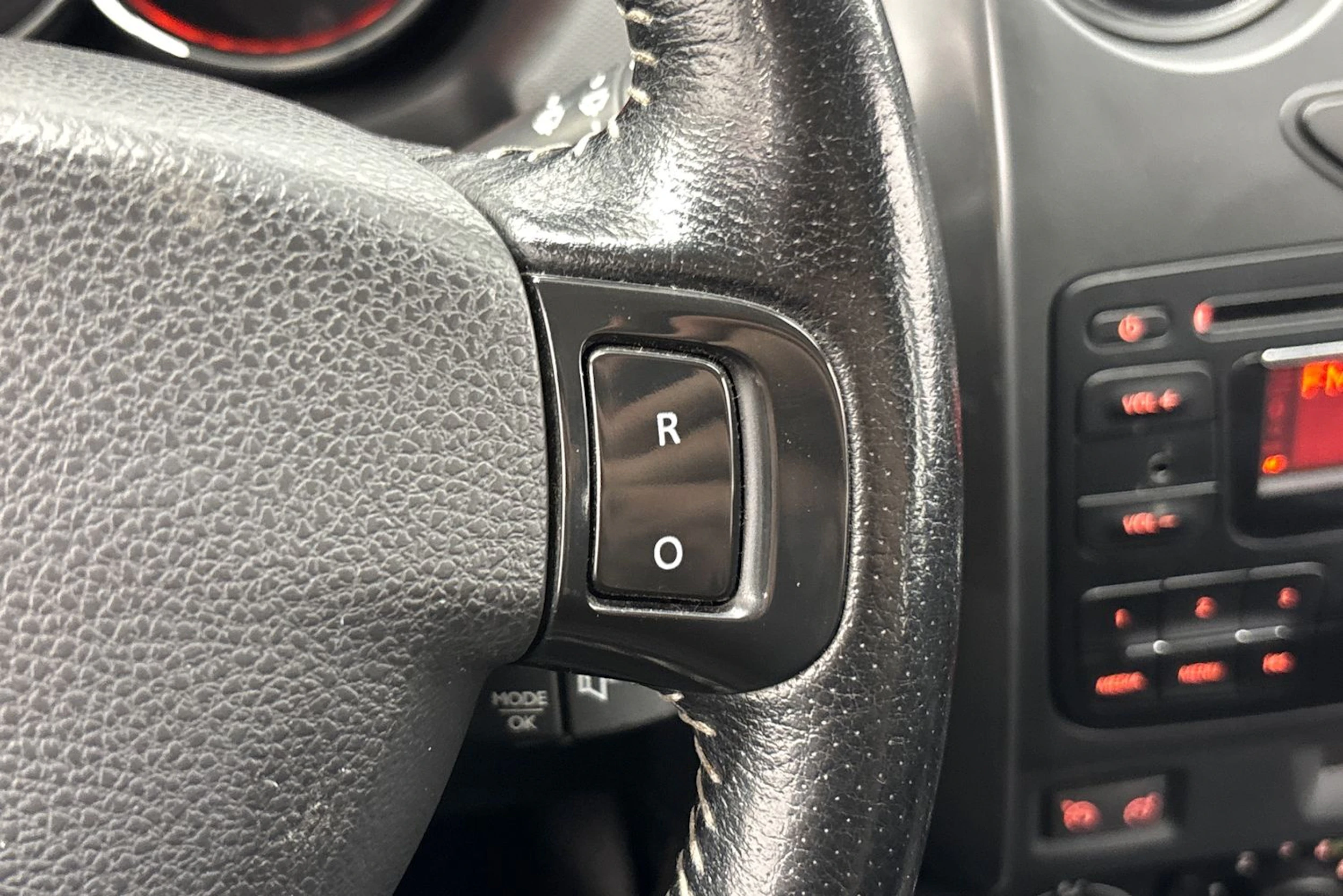 harmaa Dacia Duster 2015 kuva 13.