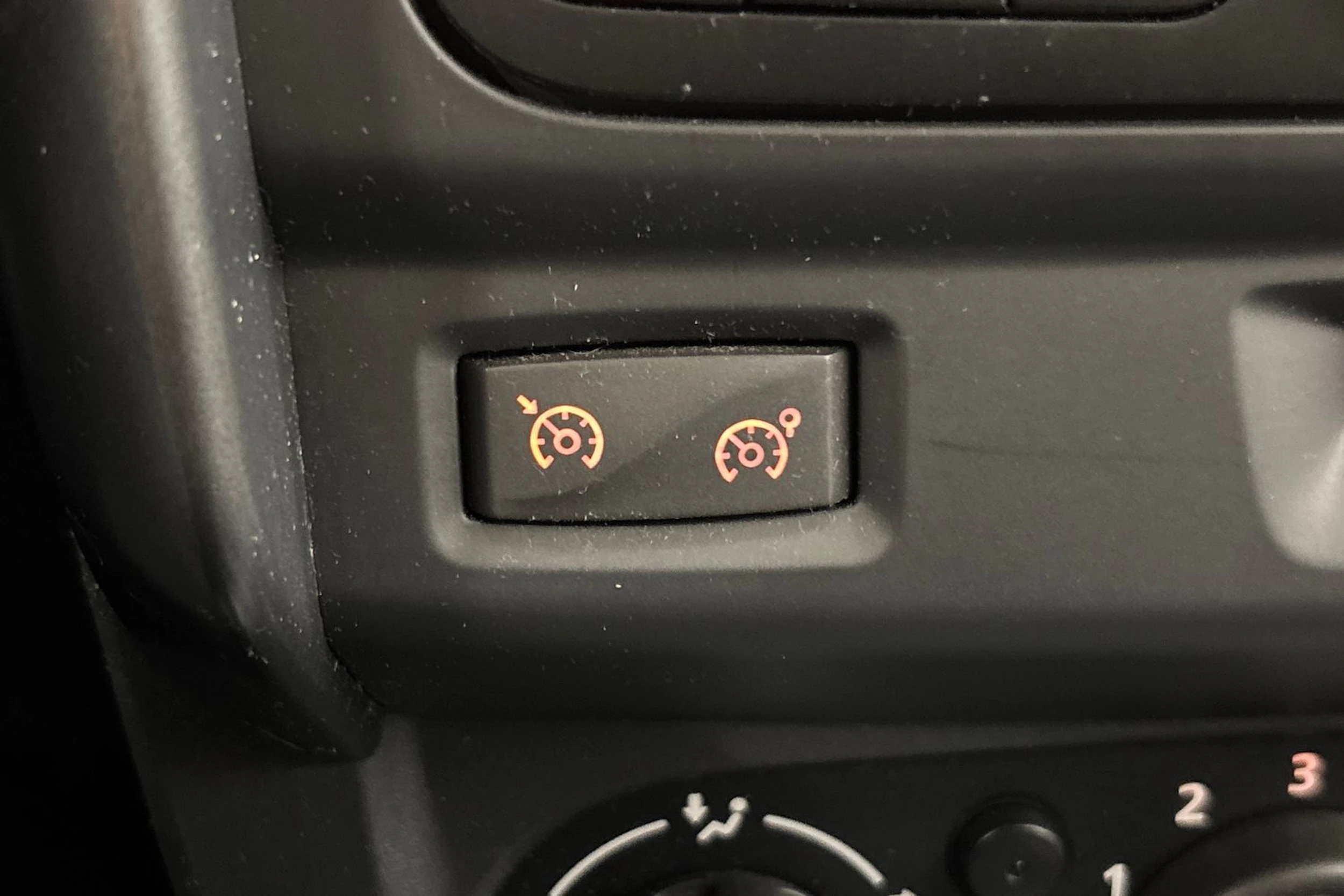 harmaa Dacia Duster 2015 kuva 16.