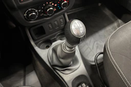harmaa Dacia Duster 2015 kuva 19.
