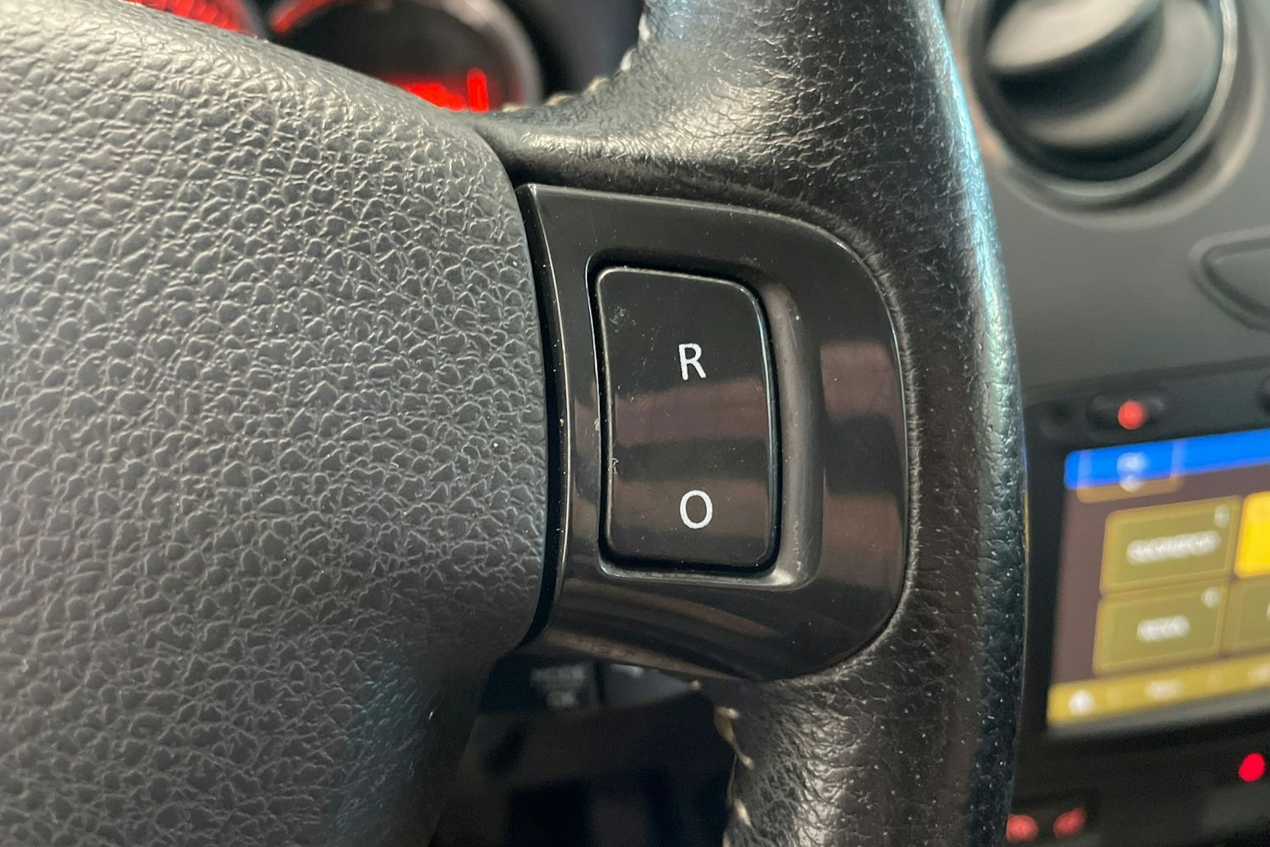 musta Dacia Duster 2016 kuva 20.
