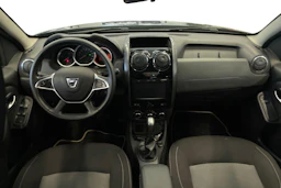 musta Dacia Duster 2017 kuva 7.