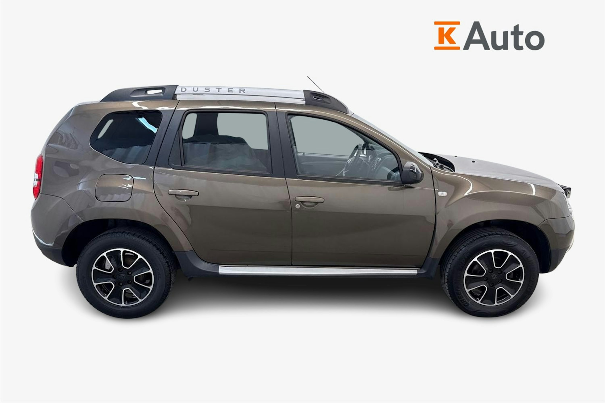 Ruskea (beige) Dacia Duster 2017 kuva 6.