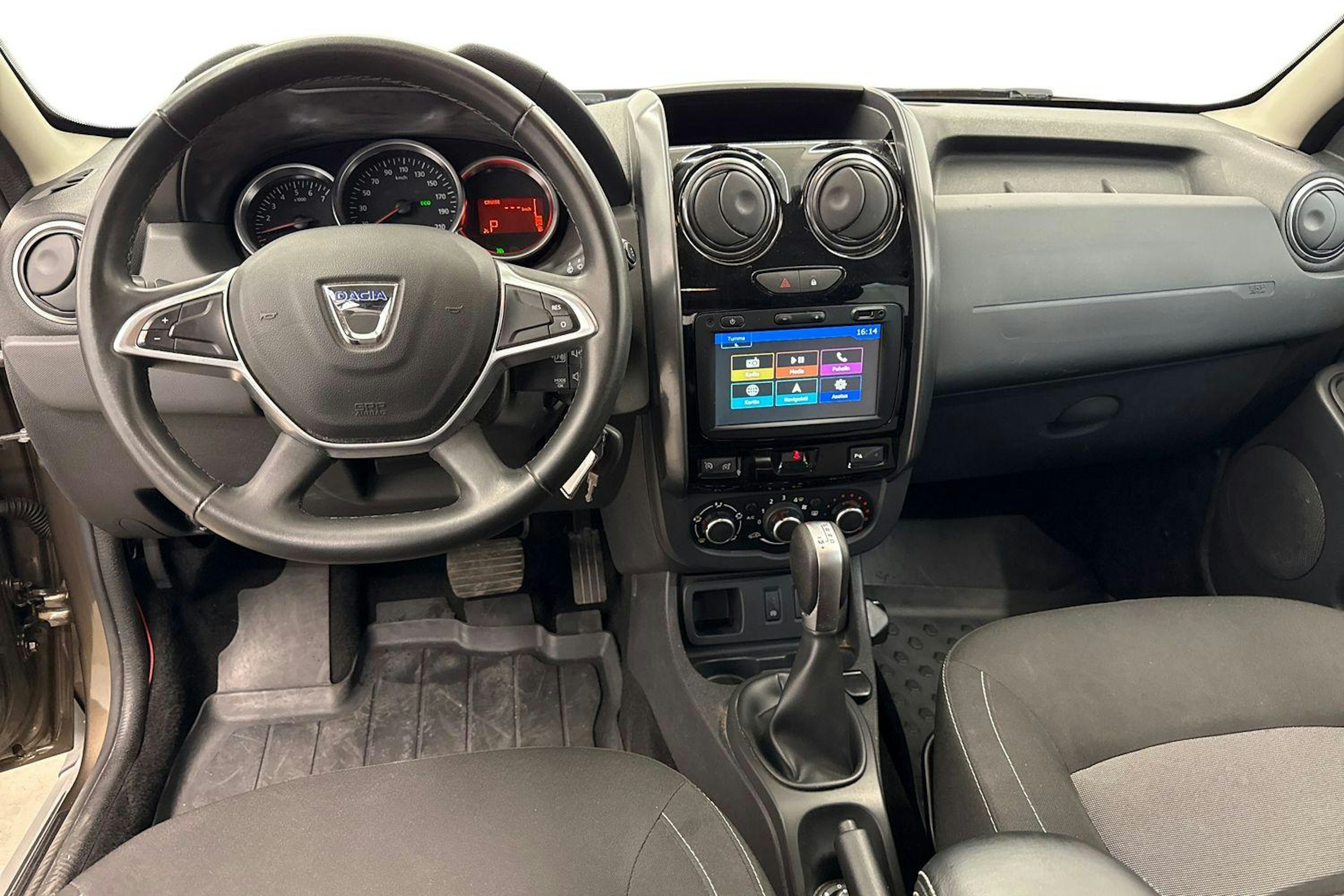 Ruskea (beige) Dacia Duster 2017 kuva 9.