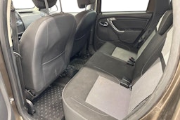 Ruskea (beige) Dacia Duster 2017 kuva 10.