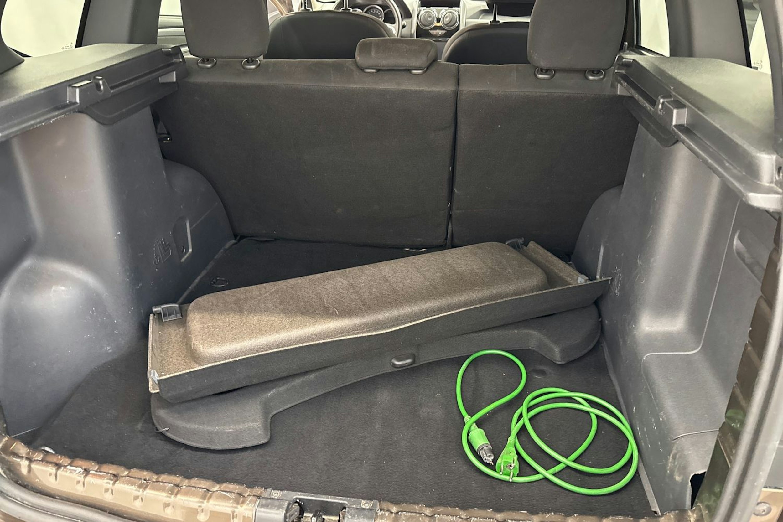 Ruskea (beige) Dacia Duster 2017 kuva 15.