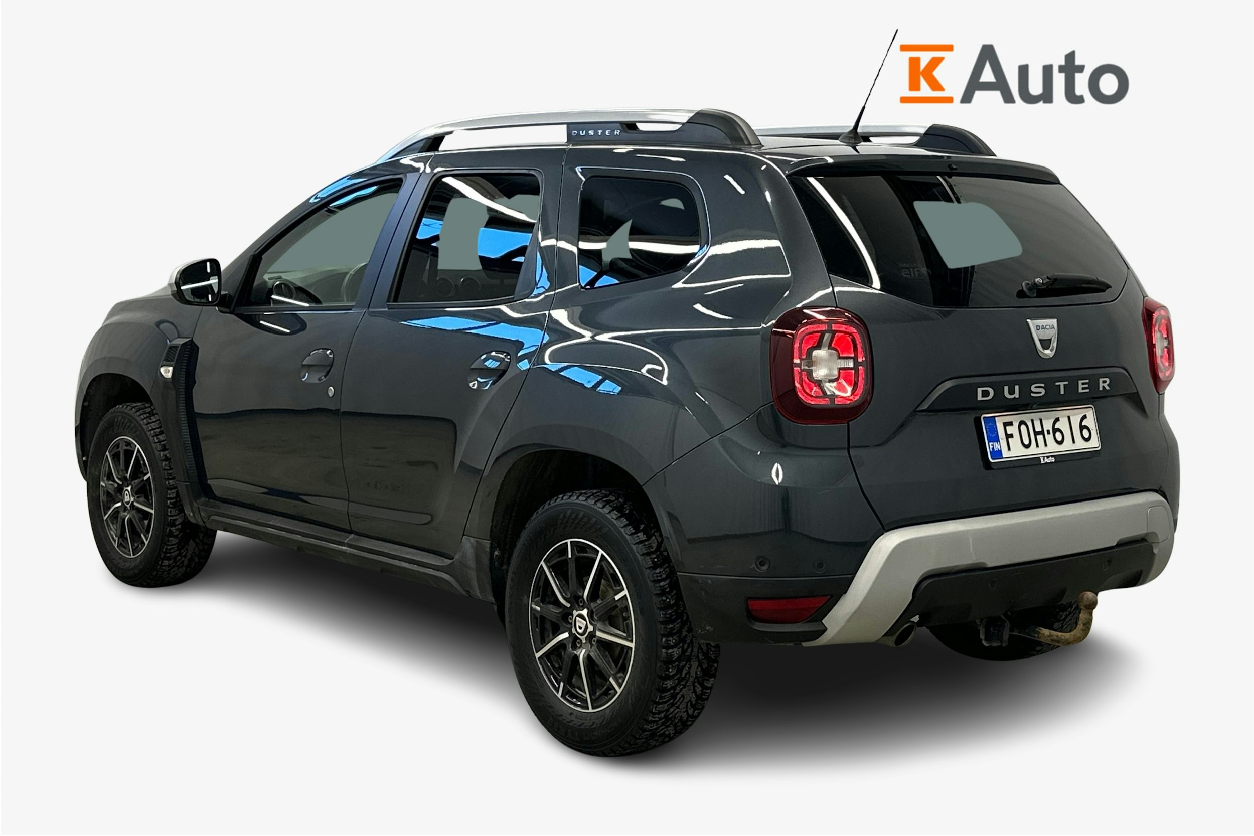 harmaa metalliväri Dacia Duster 2019 kuva 2.