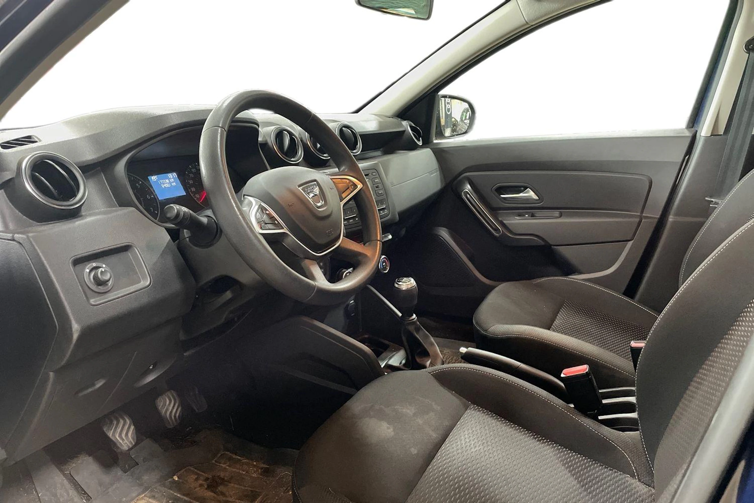 sininen Dacia Duster 2019 kuva 3.