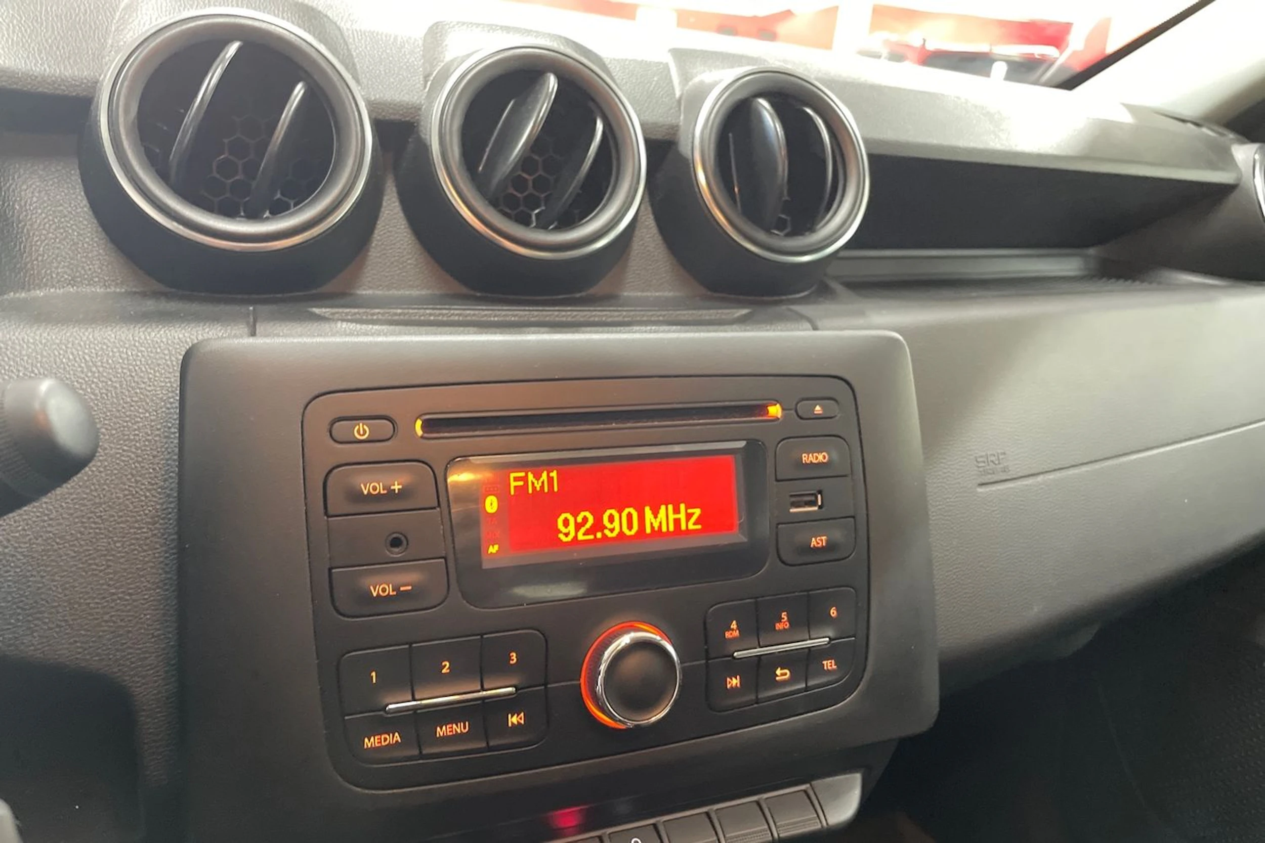 sininen Dacia Duster 2019 kuva 11.