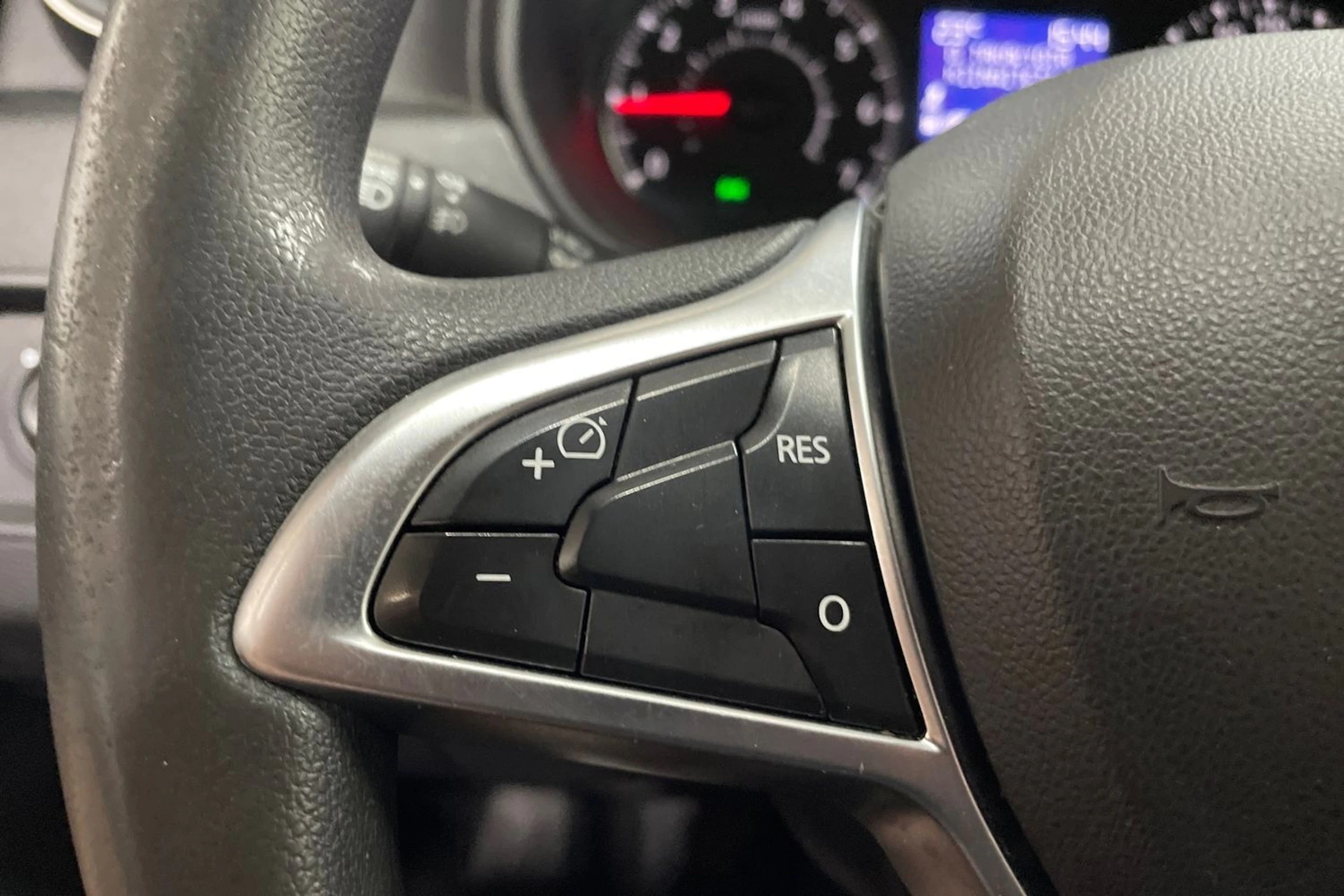 sininen Dacia Duster 2019 kuva 13.