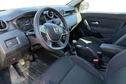 sininen Dacia Duster 2019 kuva 3.