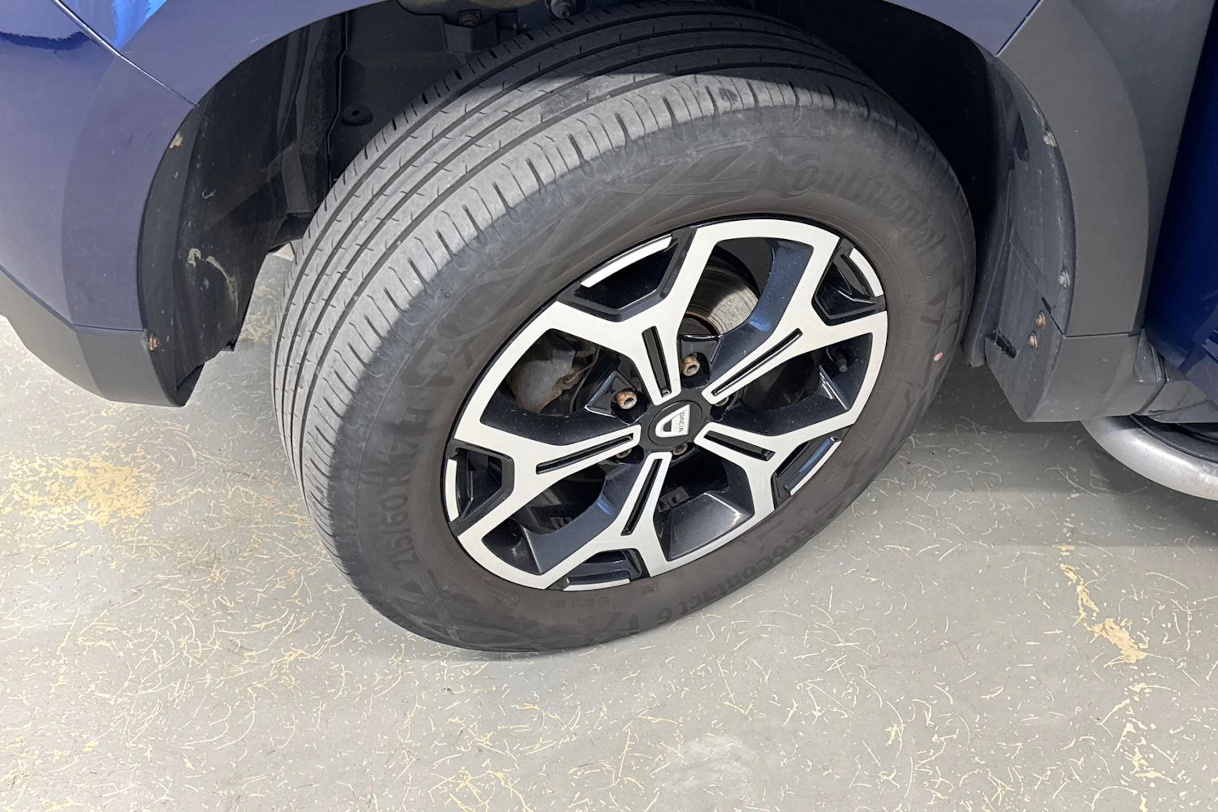 sininen Dacia Duster 2019 kuva 10.