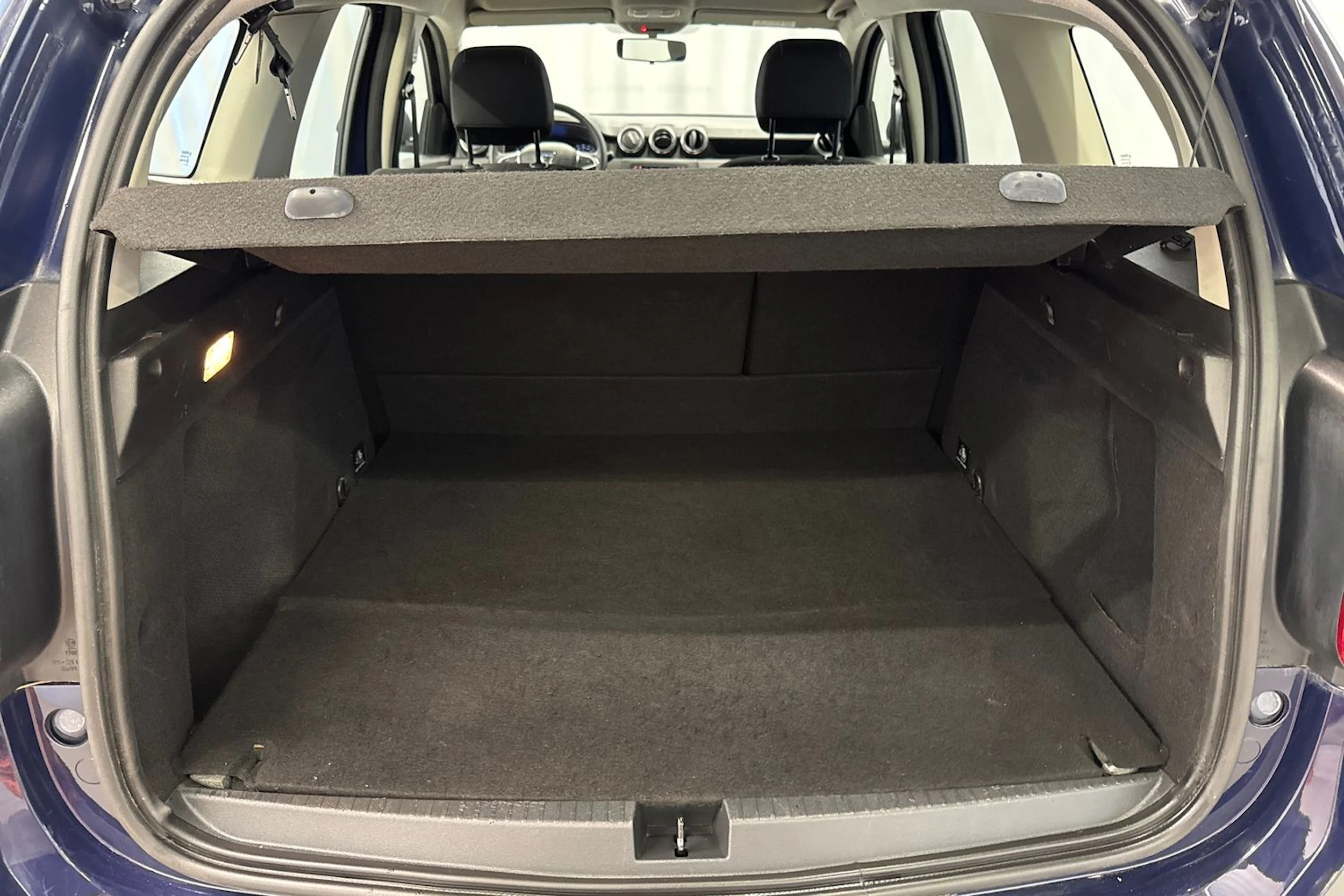 sininen Dacia Duster 2019 kuva 12.