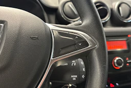 sininen Dacia Duster 2019 kuva 18.
