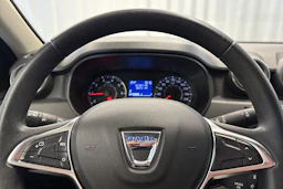 sininen Dacia Duster 2019 kuva 19.