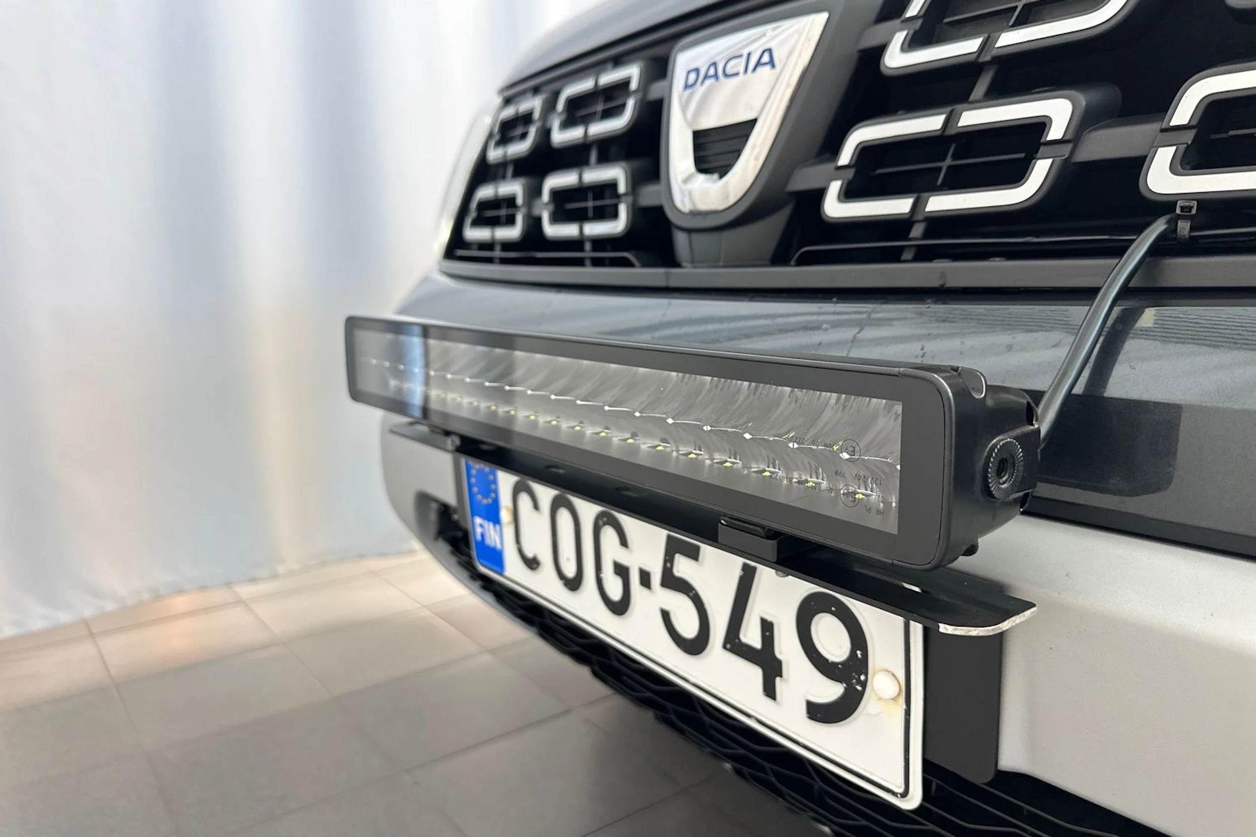 harmaa Dacia Duster 2020 kuva 13.