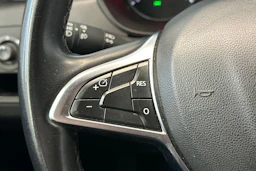 harmaa Dacia Duster 2020 kuva 17.