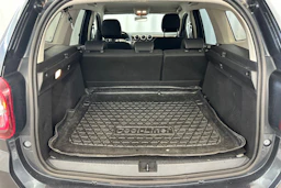 harmaa Dacia Duster 2020 kuva 28.