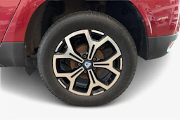 Punainen Dacia Duster 2020 kuva 9.