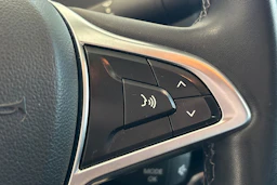Punainen Dacia Duster 2020 kuva 27.
