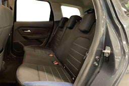 harmaa Dacia Duster 2021 kuva 10.