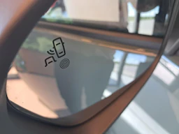 vihreä Dacia Duster 2023 kuva 13.