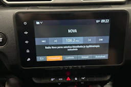 vihreä Dacia Duster 2023 kuva 21.
