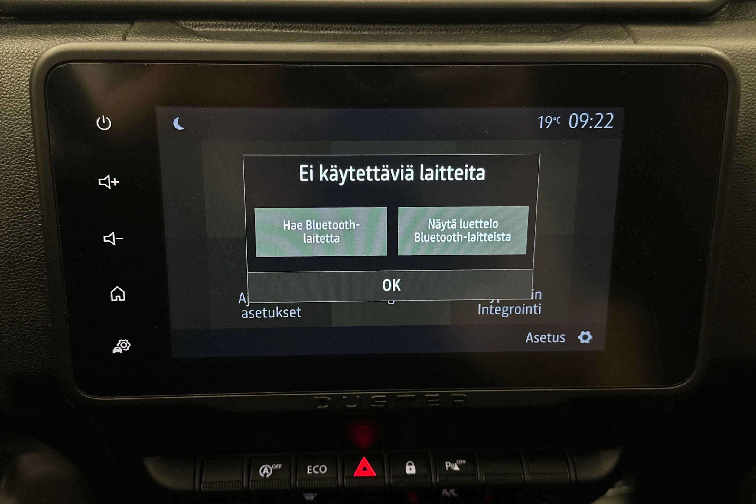 vihreä Dacia Duster 2023 kuva 22.