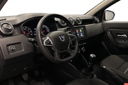 valkoinen Dacia Duster 2023 kuva 6.