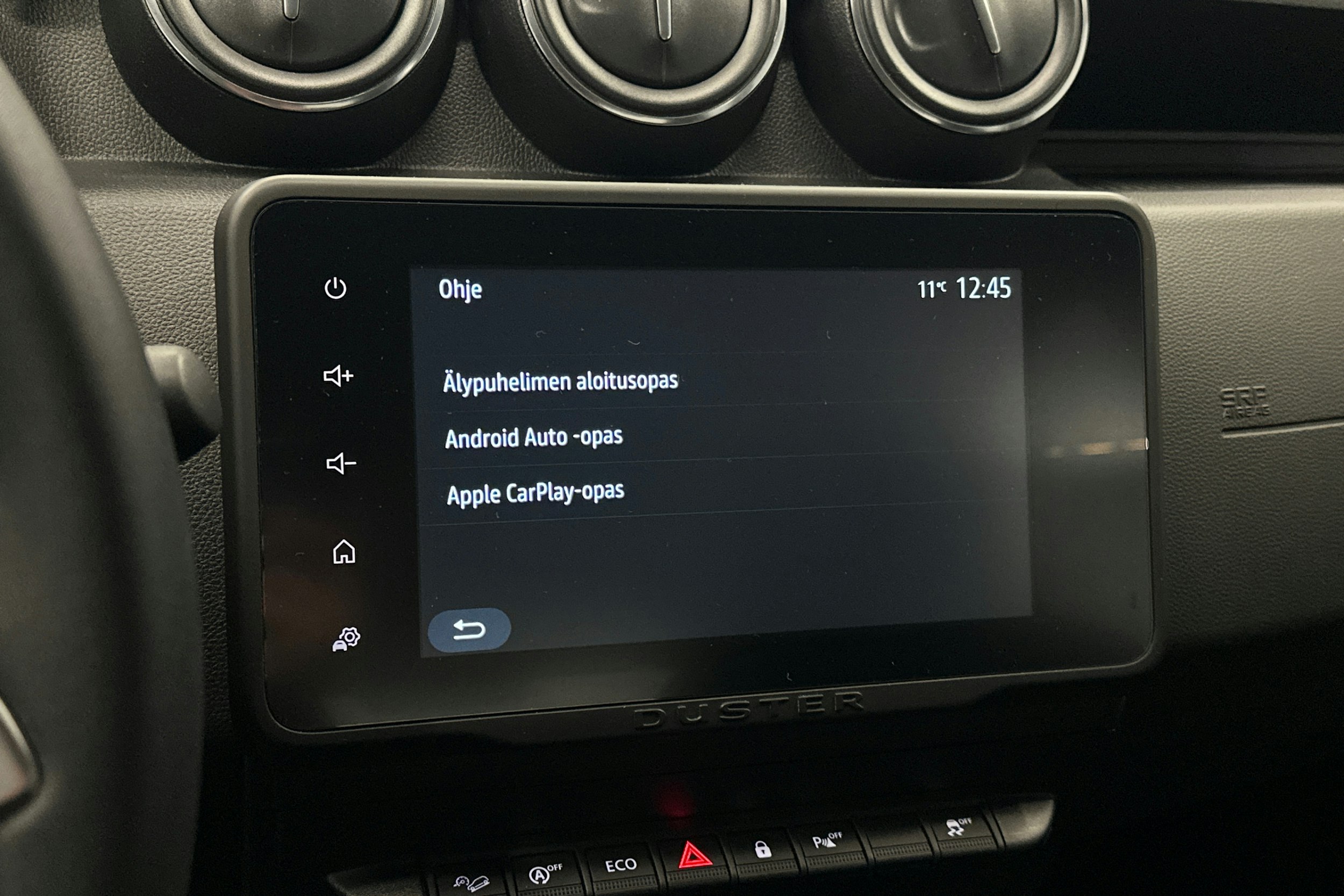 valkoinen Dacia Duster 2023 kuva 20.