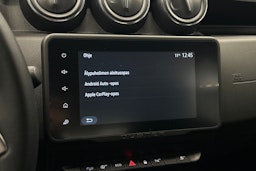 valkoinen Dacia Duster 2023 kuva 20.