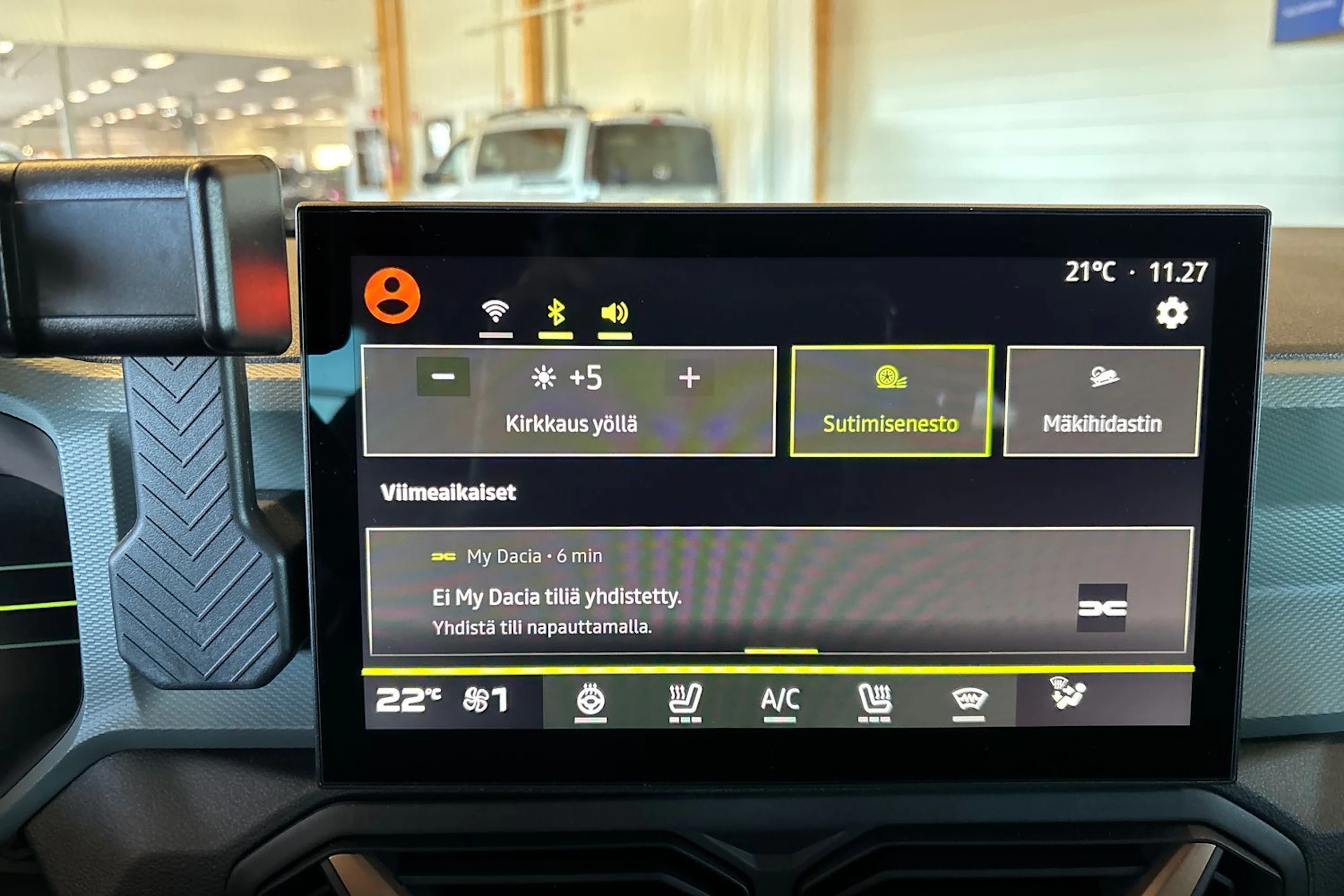 Musta Dacia Duster 2025 kuva 18.