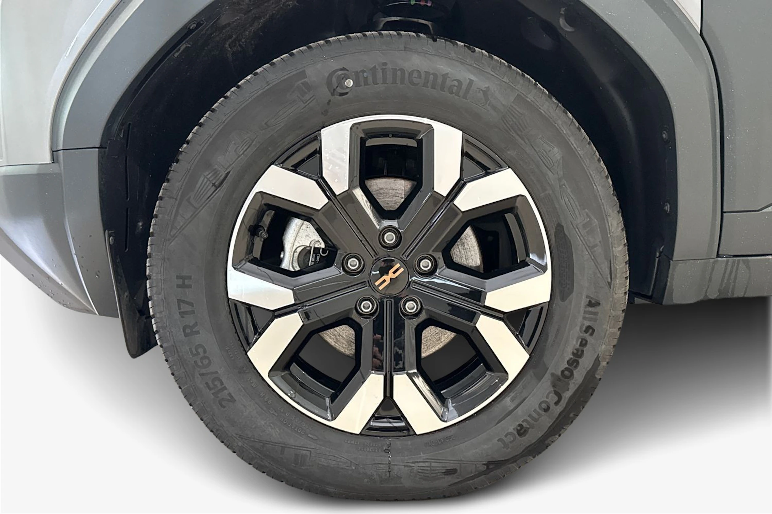 harmaa Dacia Duster 2025 kuva 12.