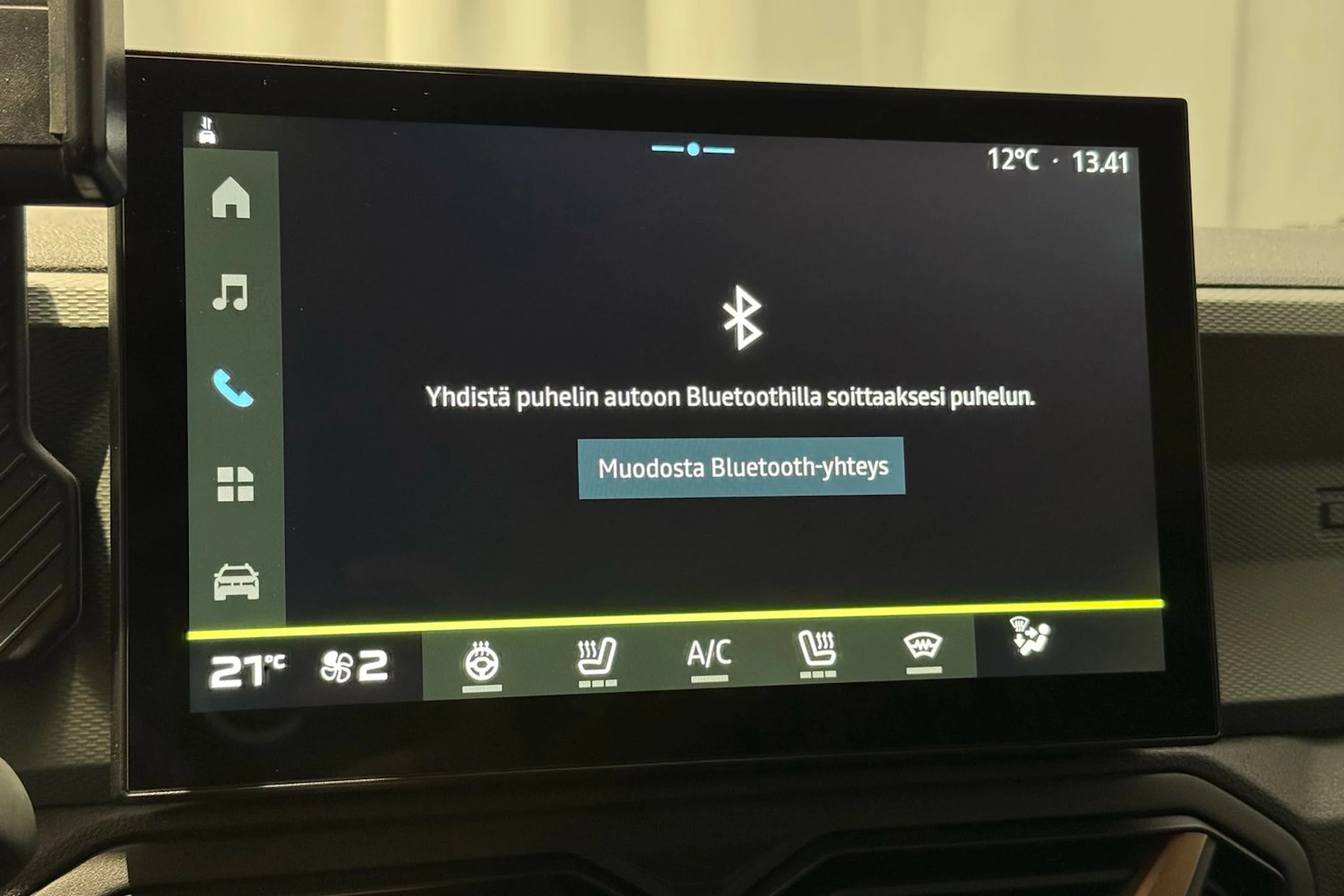 harmaa Dacia Duster 2025 kuva 22.