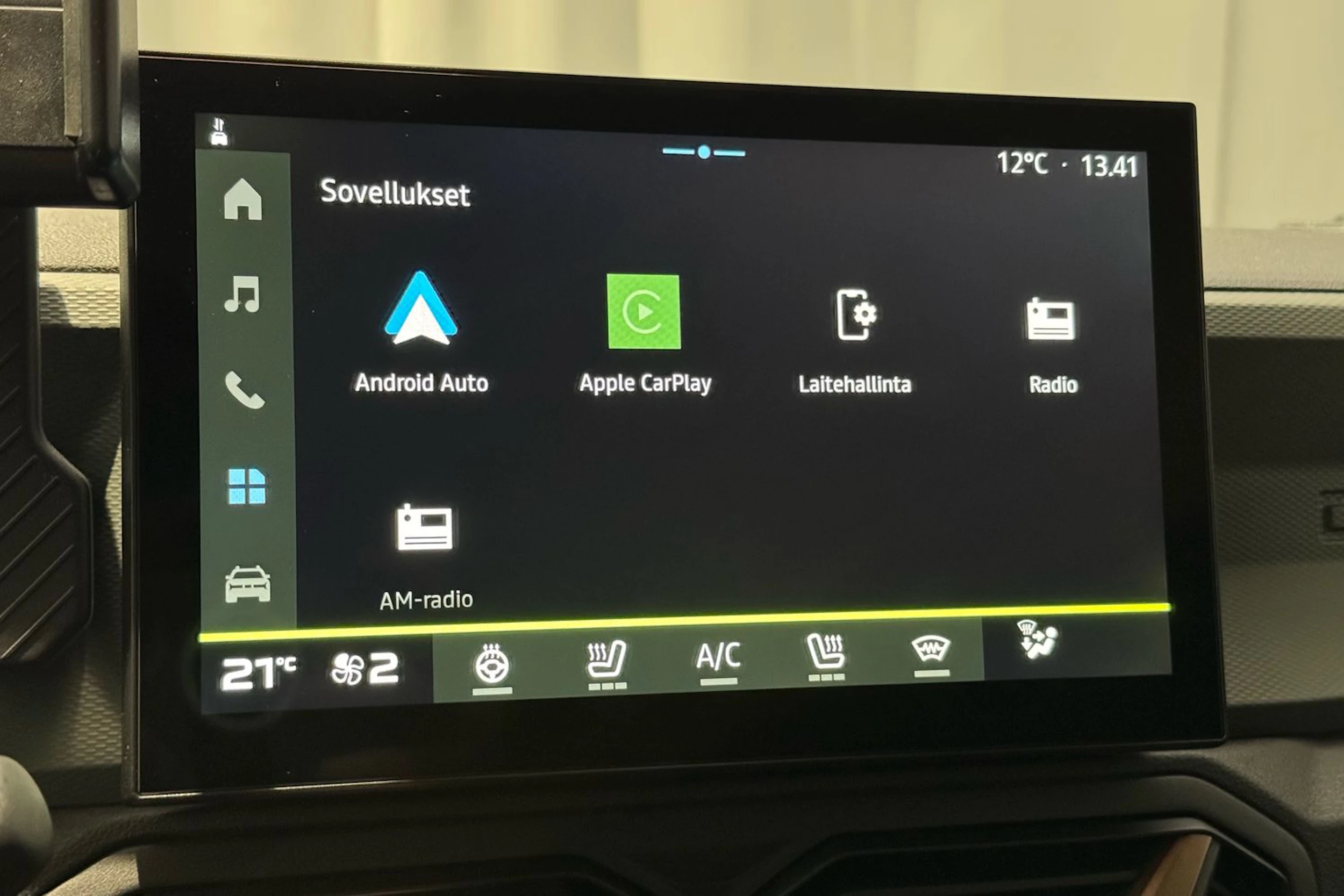 harmaa Dacia Duster 2025 kuva 23.