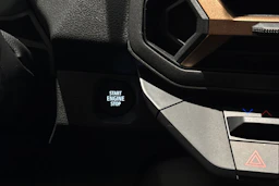 harmaa Dacia Duster 2025 kuva 28.